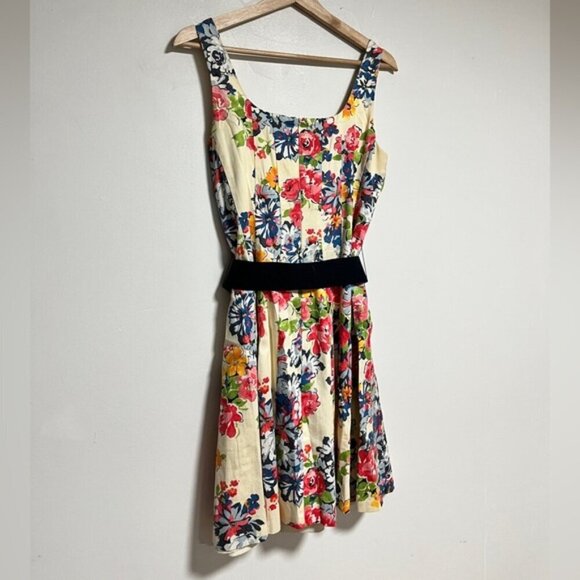 Tristan Made in Canada Floral Sleeveless Dress with Belt - Size 4 - Picture 10 of 10
